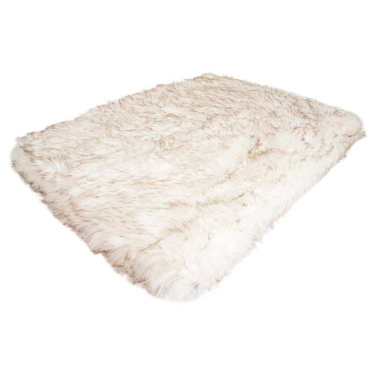 Top paw discount faux fur rug